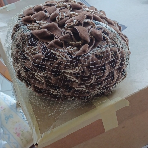 Vintage Union Made basketweave netting pillbox hat main image 5